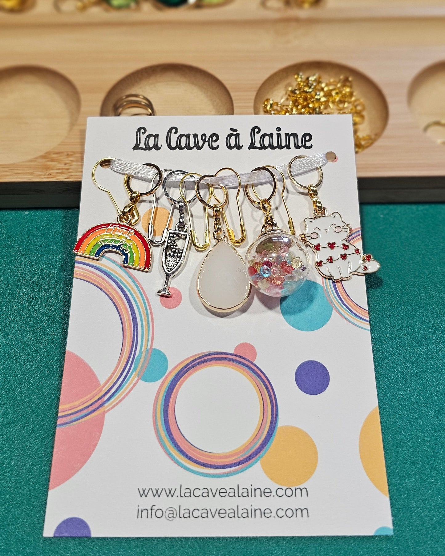 10 Stitch Markers - TayTay inspired-La Cave à Laine