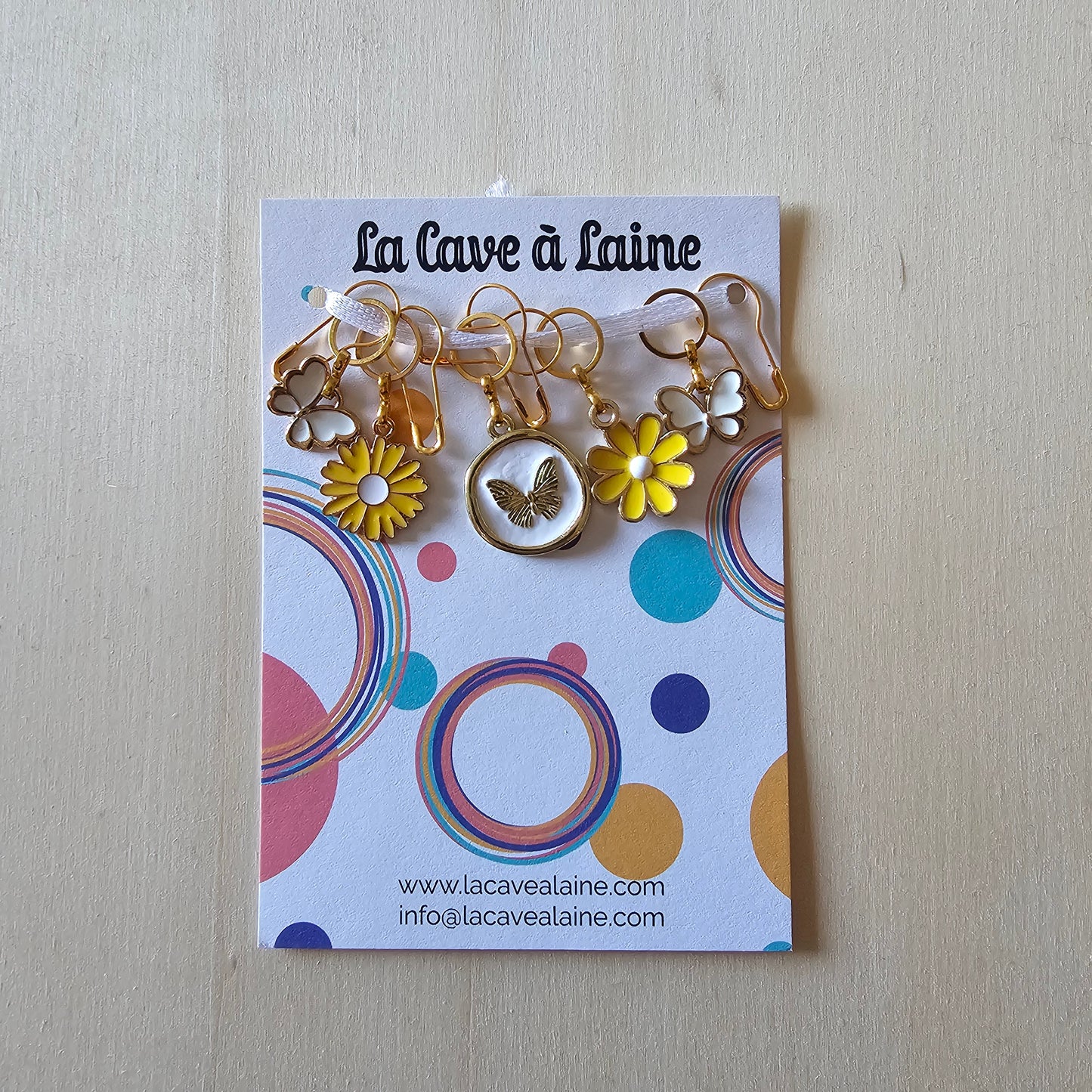 10 Stitch Markers - Flowers mix-La Cave à Laine