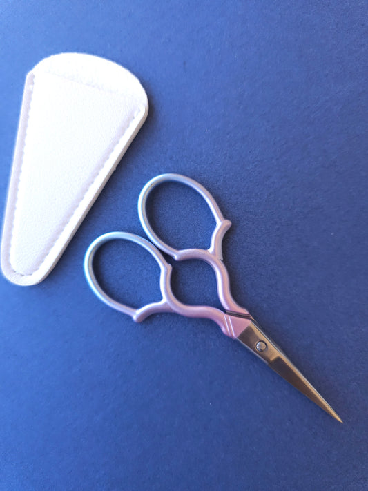 Scissors - Iridescent Pink-La Cave à Laine