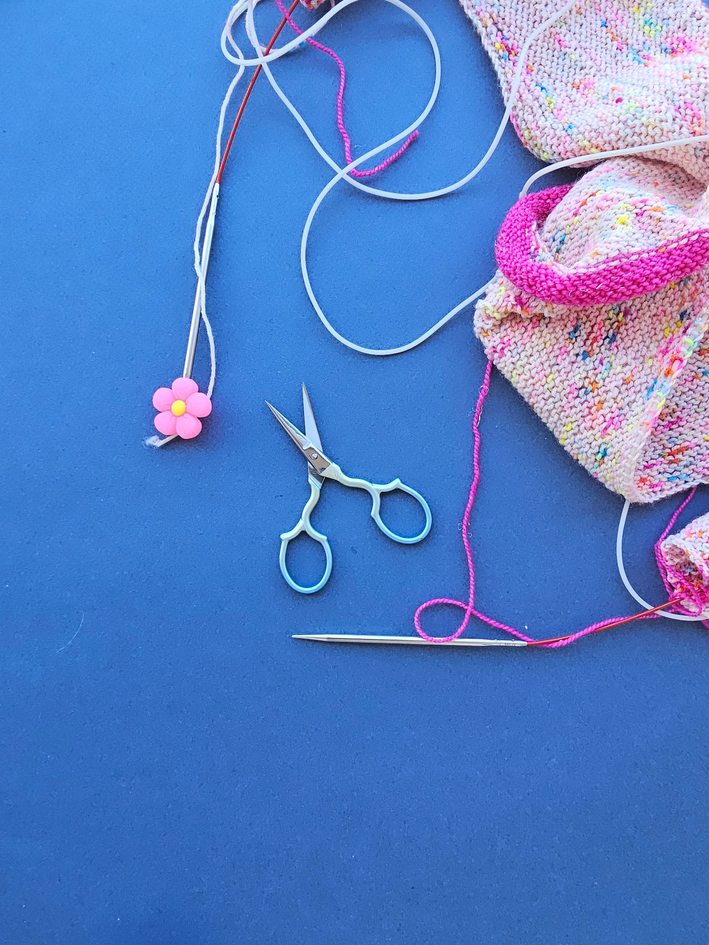Scissors - Iridescent Sky Blue
