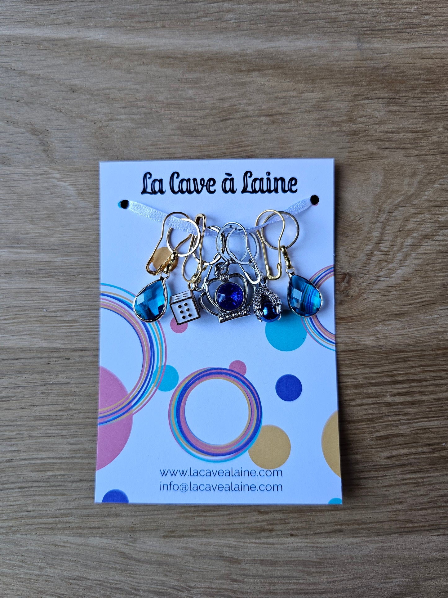 10 Stitch Markers - D&D-La Cave à Laine