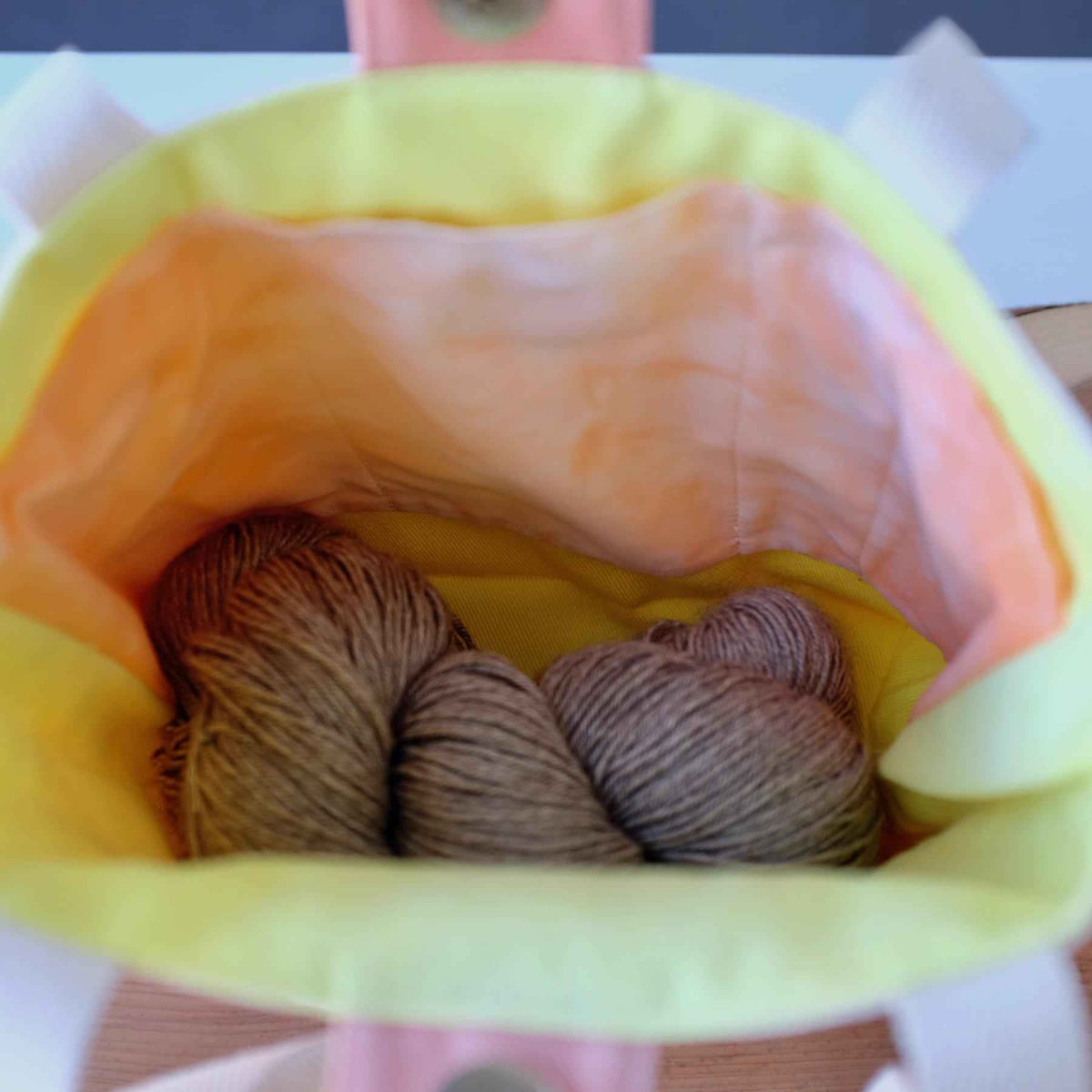 Aquarelle Small Project Bag - Hand-Dyed Organic Cotton, Rosso Salmone - END OF COLLECTION-La Cave à Laine