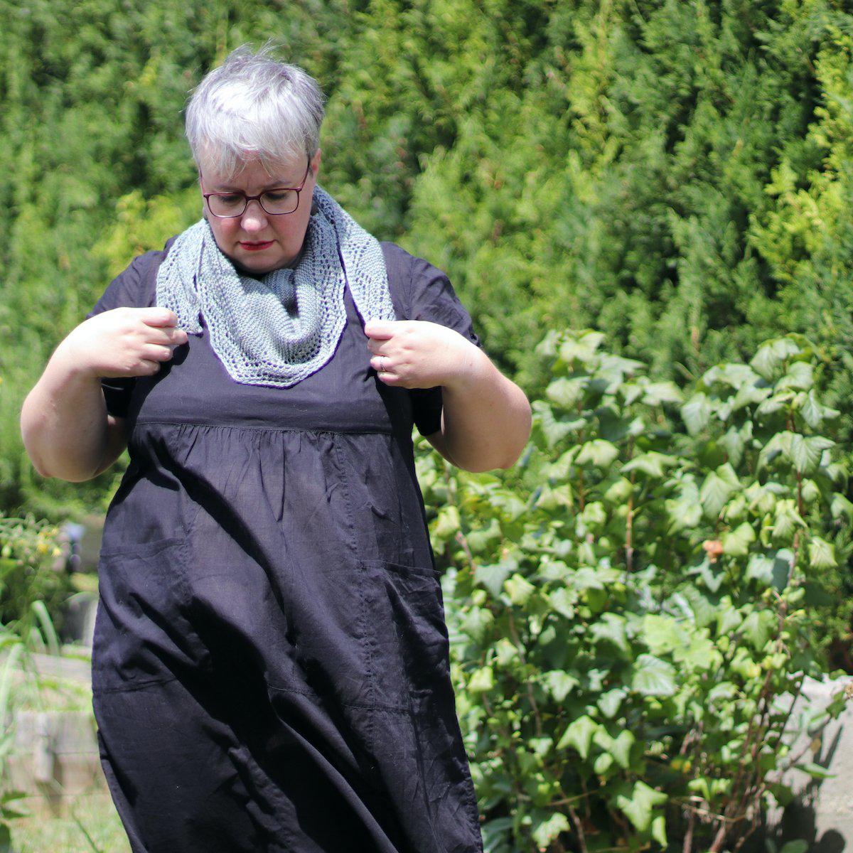 Sapore di Sale Shawl - PDF pattern download-La Cave à Laine