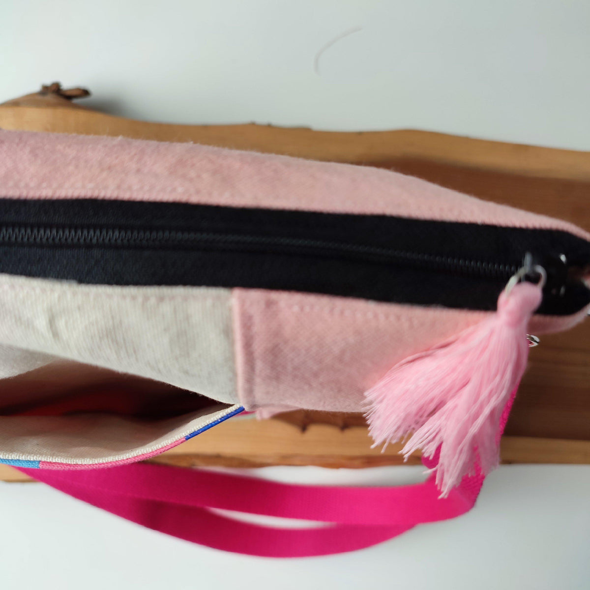 Patchwork Tote - Handcrafted and Hand-Printed Crossbody Bag with Zipper-La Cave à Laine