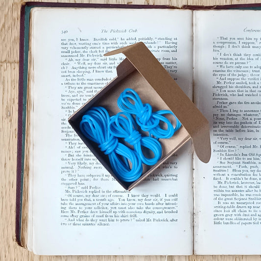 Stitch Holders - Light Blu-La Cave à Laine