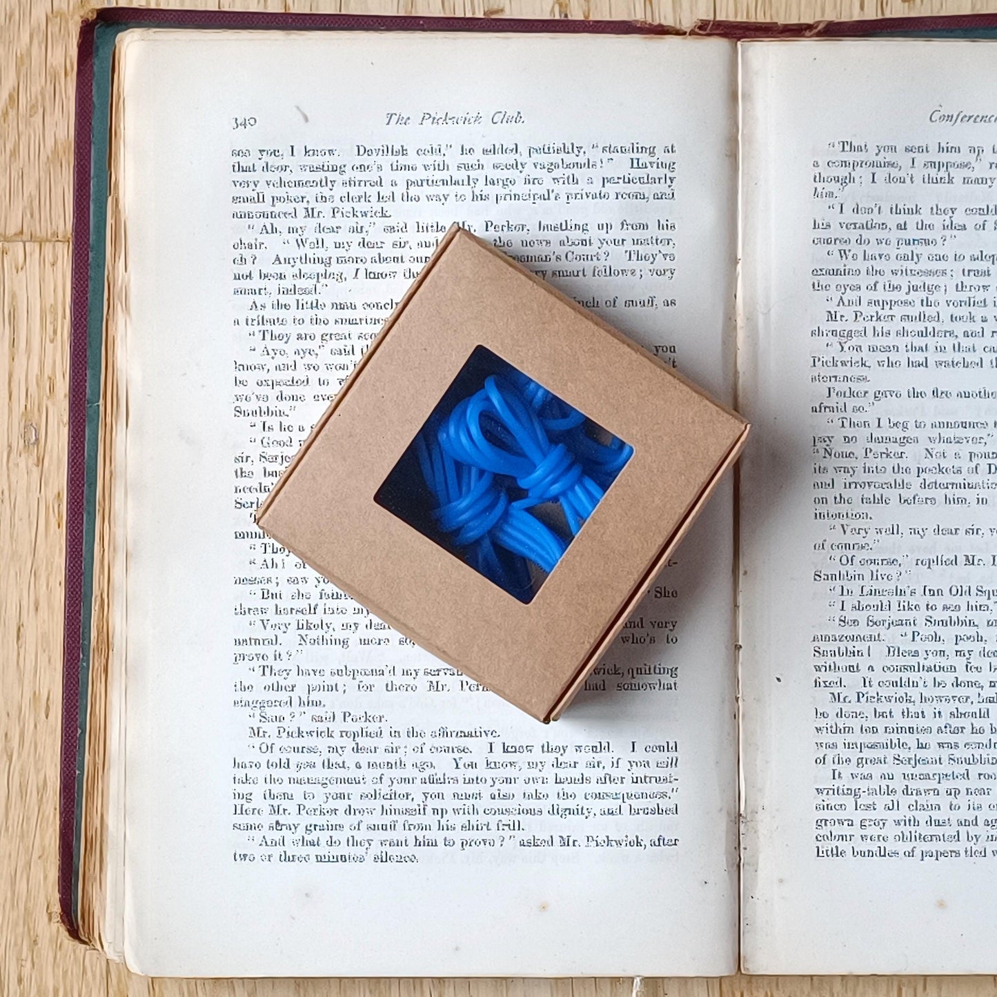 Stitch Holders - Light Blu-La Cave à Laine