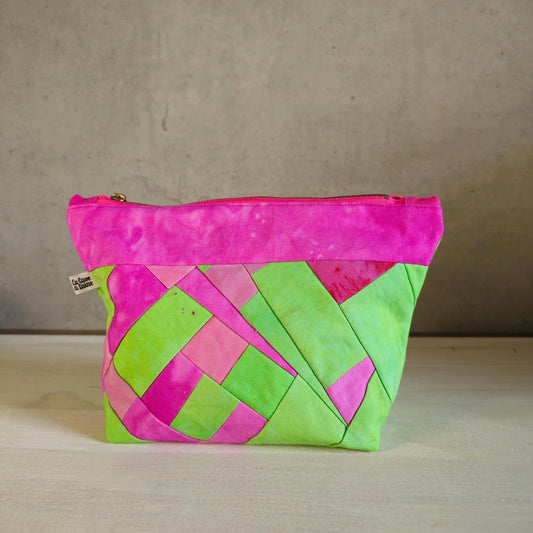 Patchwork Pouch Dama - Green & Pink-La Cave à Laine