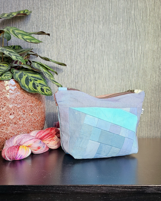 Patchwork Pouch Dama - Ocean Blue +-La Cave à Laine