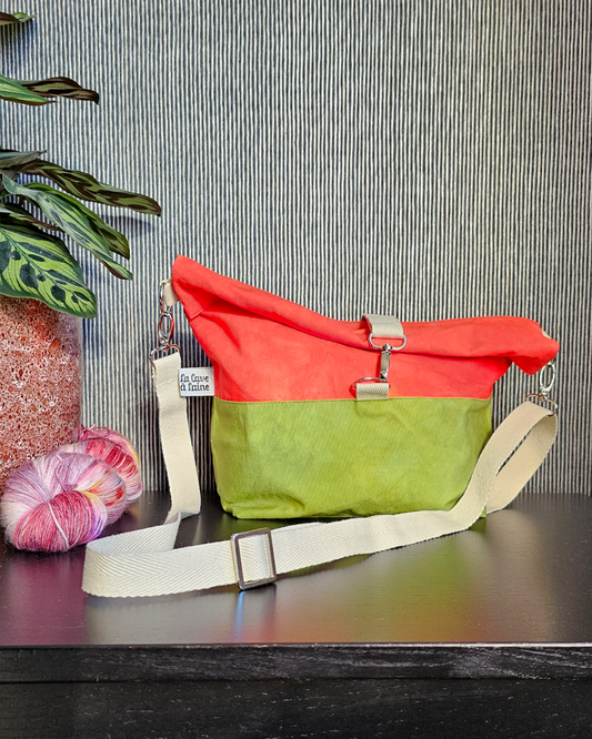 Cannolo Handbag Large- Hand-dyed Red & Acid Green-La Cave à Laine