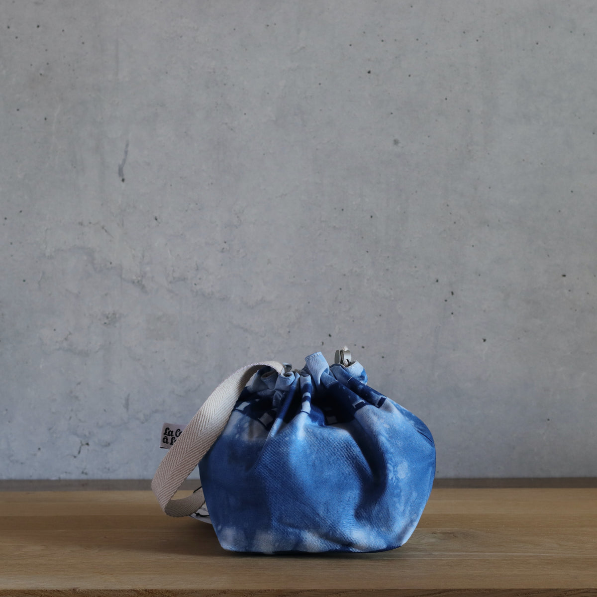 Small Drawstring Project Bag - Hand-dyed, Blue-La Cave à Laine