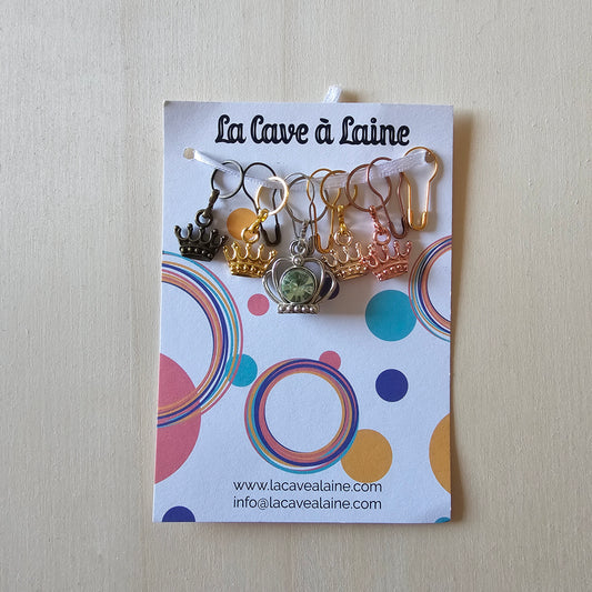 10 Stitch Markers - Crowns-La Cave à Laine