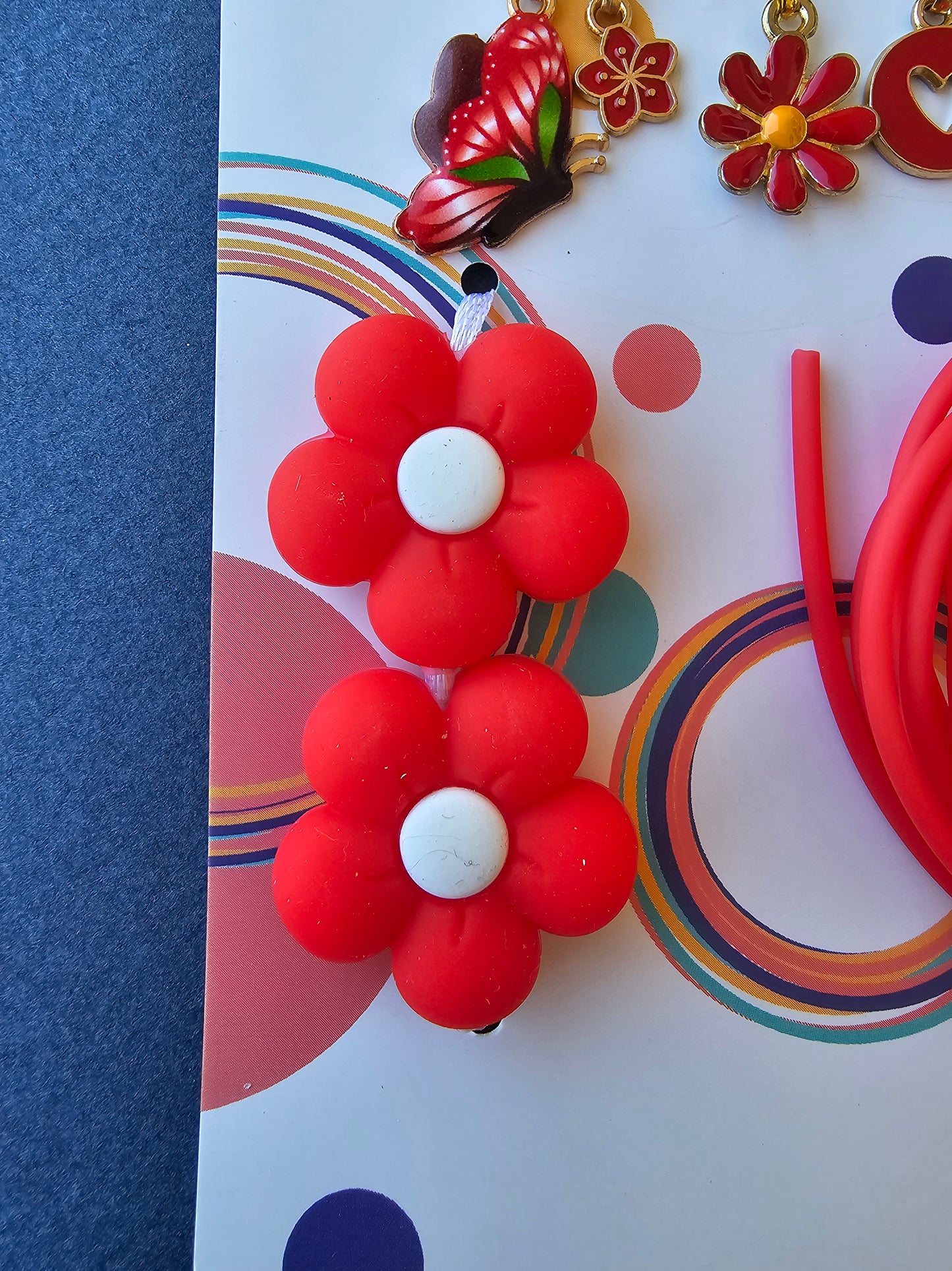 Extra Notions Card - Stitch Markers, Stoppers, and Holders - Red
