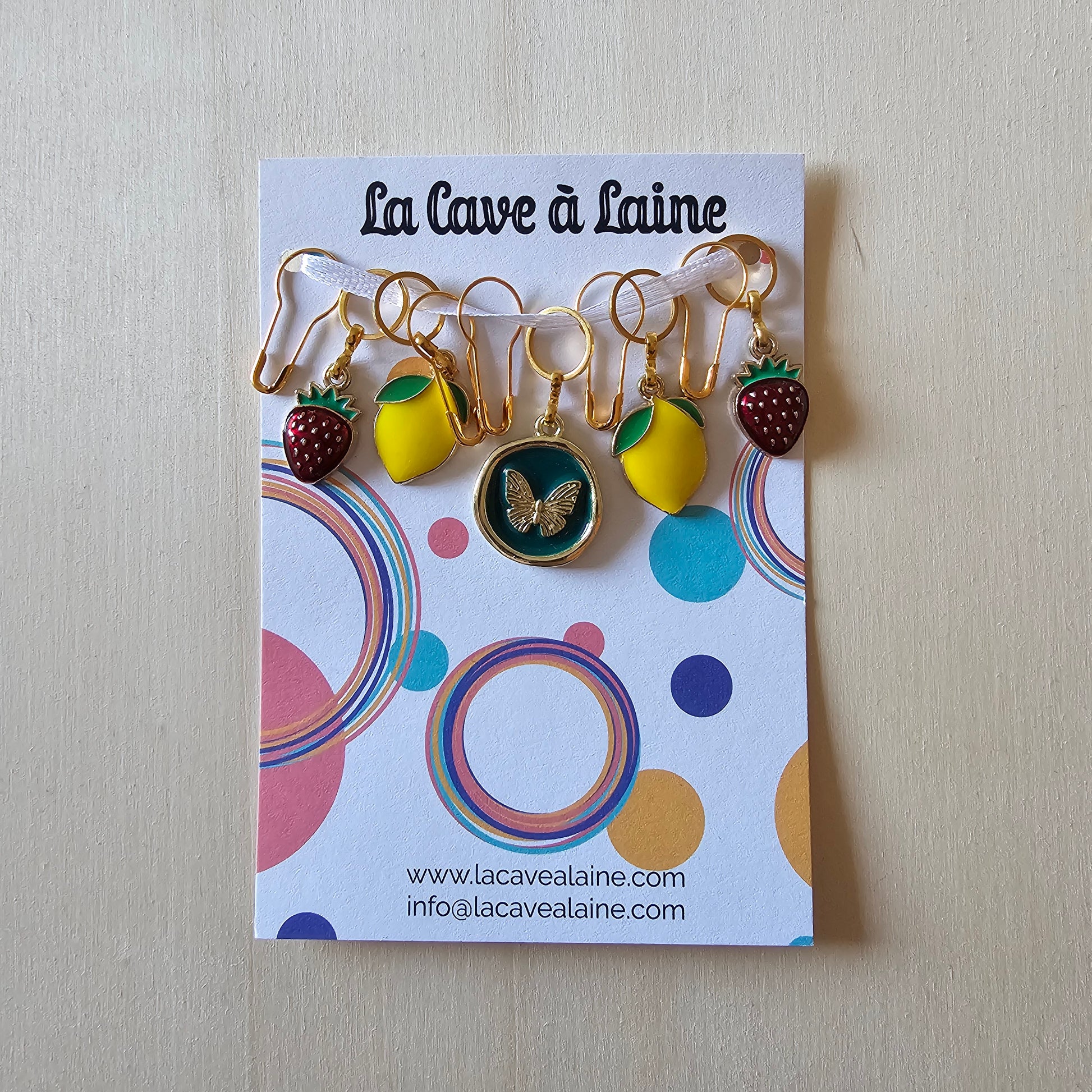 10 Stitch Markers - Butterflies and Fruits-La Cave à Laine