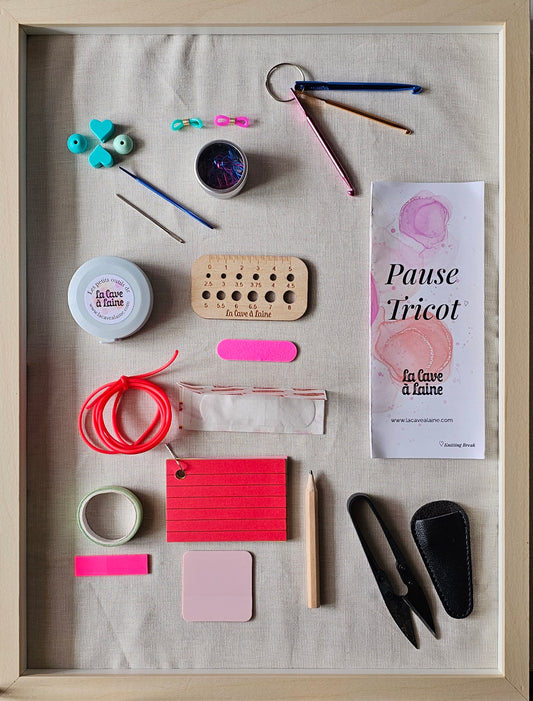 Pause Tricot (complete kit)-La Cave à Laine