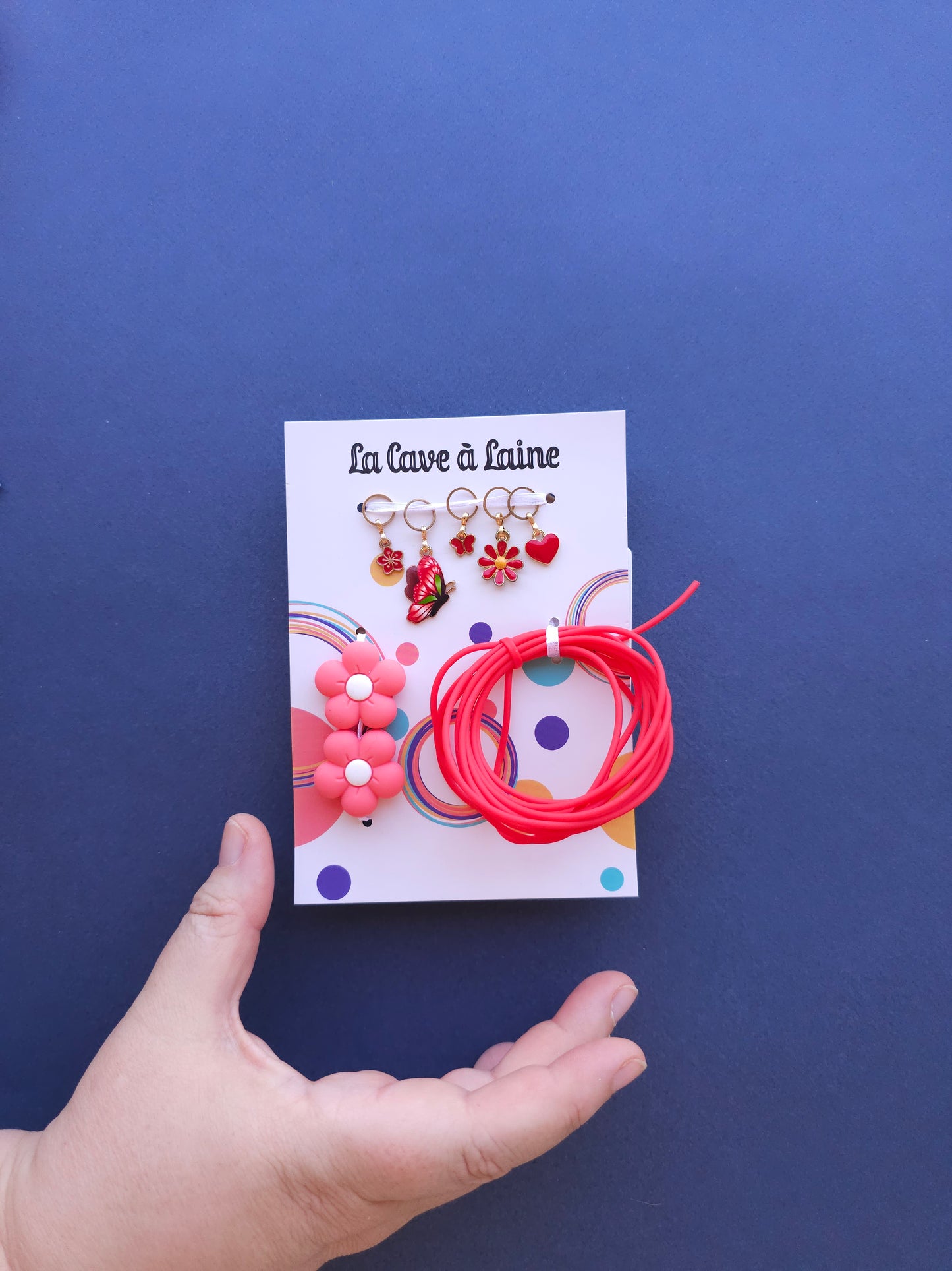 Extra Notions Card - Stitch Markers, Stoppers, and Holders - Red