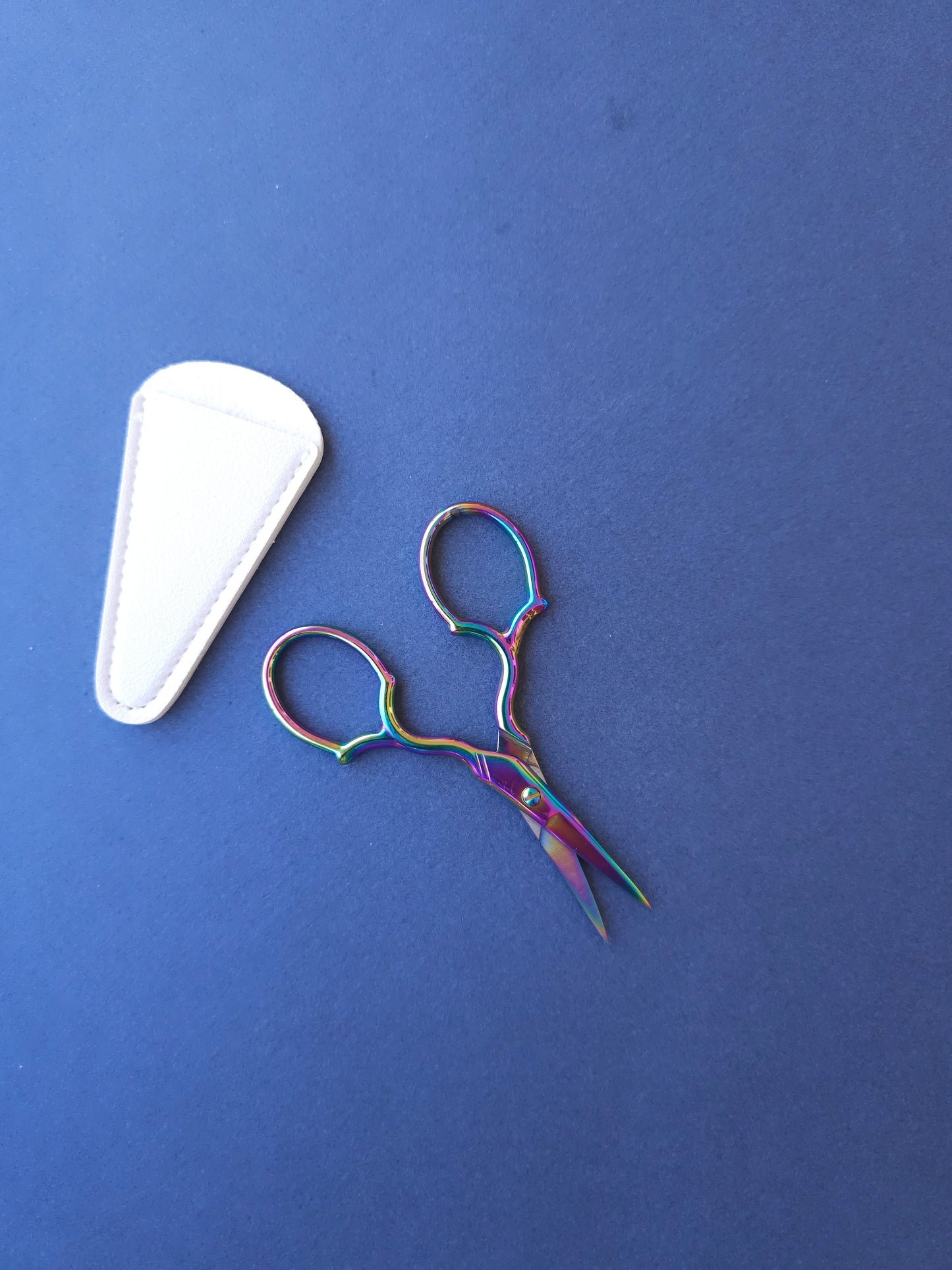 Scissors - Iridescent Rainbow