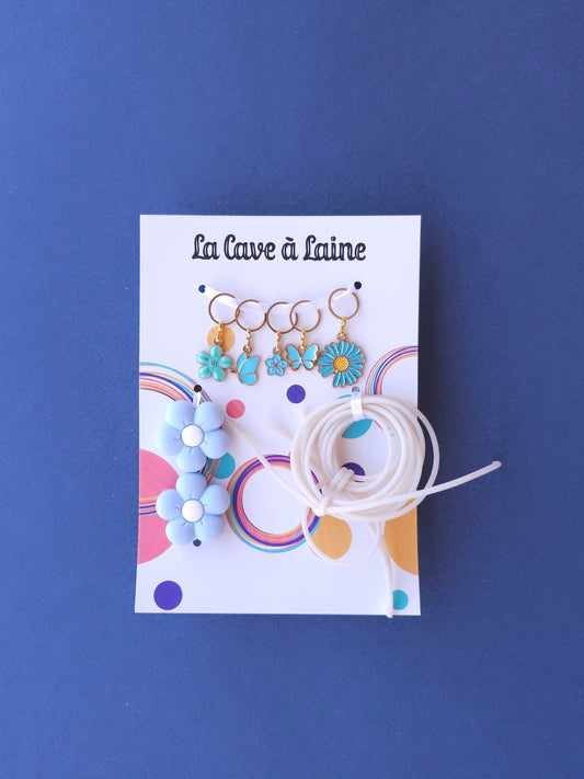 Extra Notions Card - Stitch Markers, Stoppers, and Holders - White