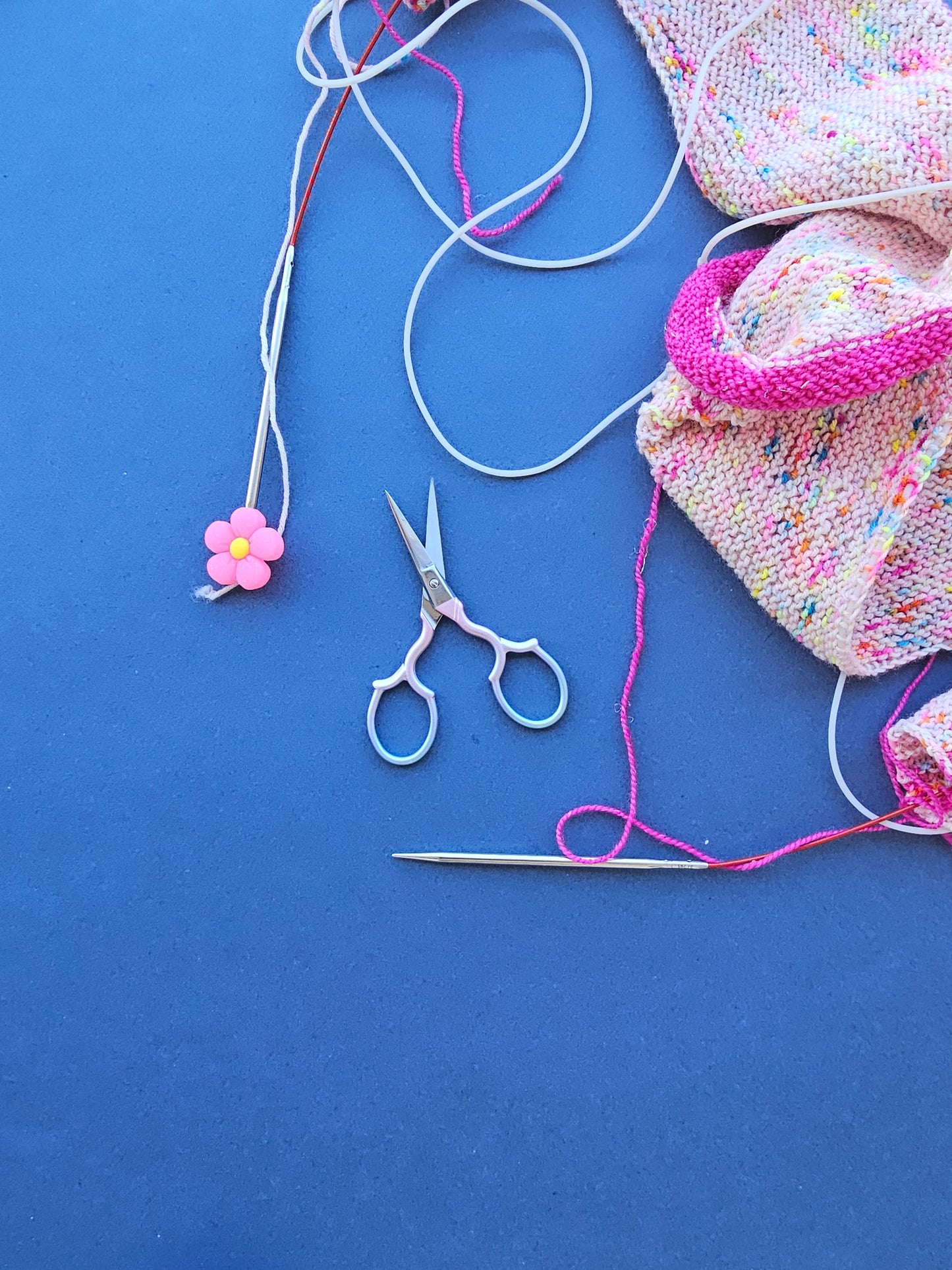 Scissors - Iridescent Pink