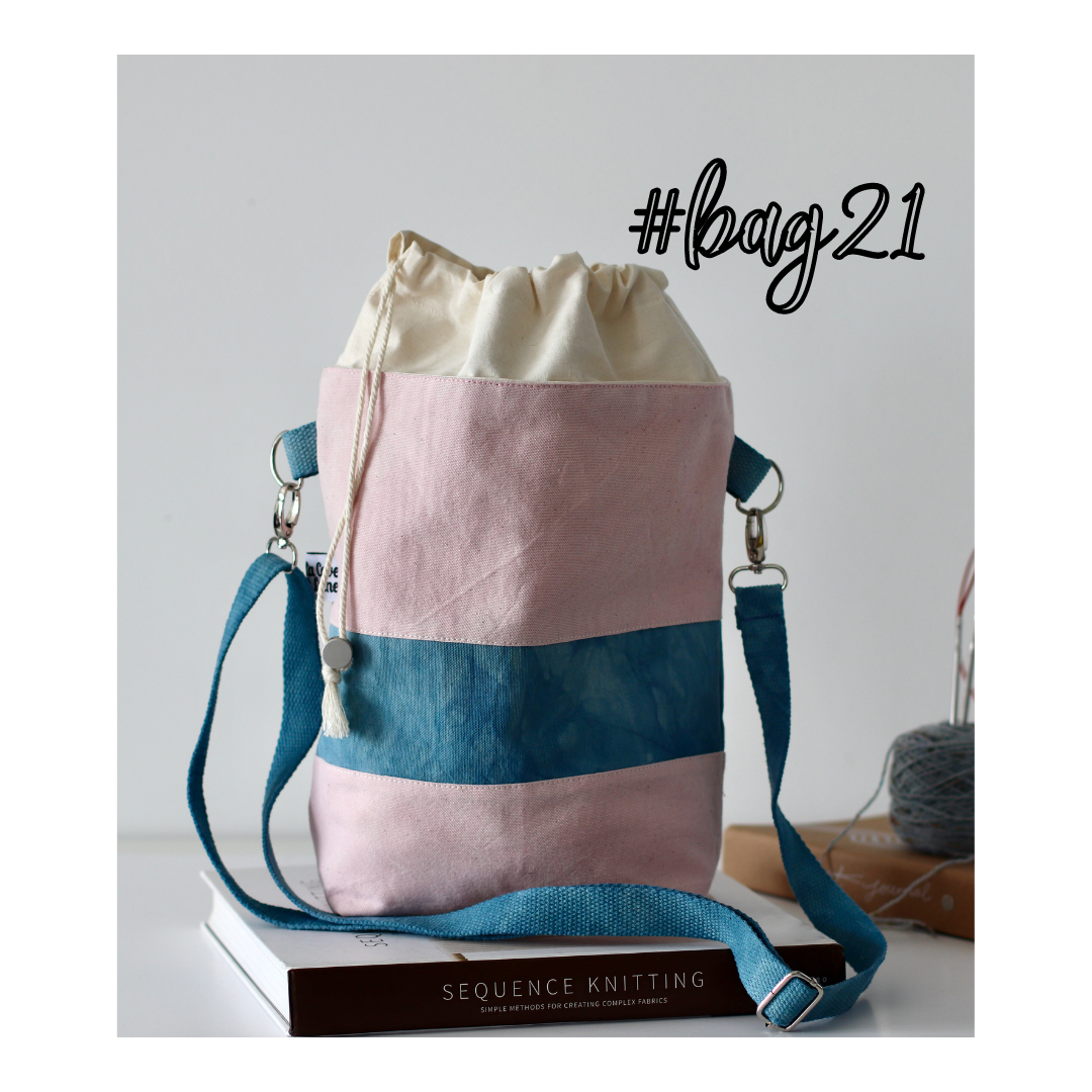 #Bag21: Hand-dyed Drawstring Handcrafted Bag - Light Pink & Blue-La Cave à Laine