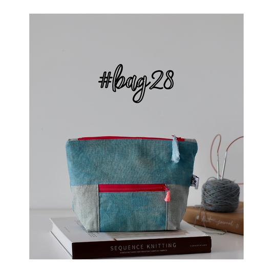 #Bag28: Hand-dyed Handcrafted Bag with Double Zipper - Light Blue-La Cave à Laine