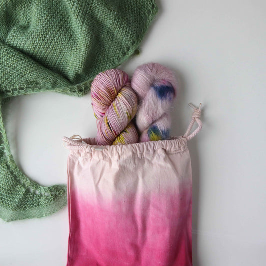 Snow Can Wait Shawl KIT - Pink & Blue-La Cave à Laine