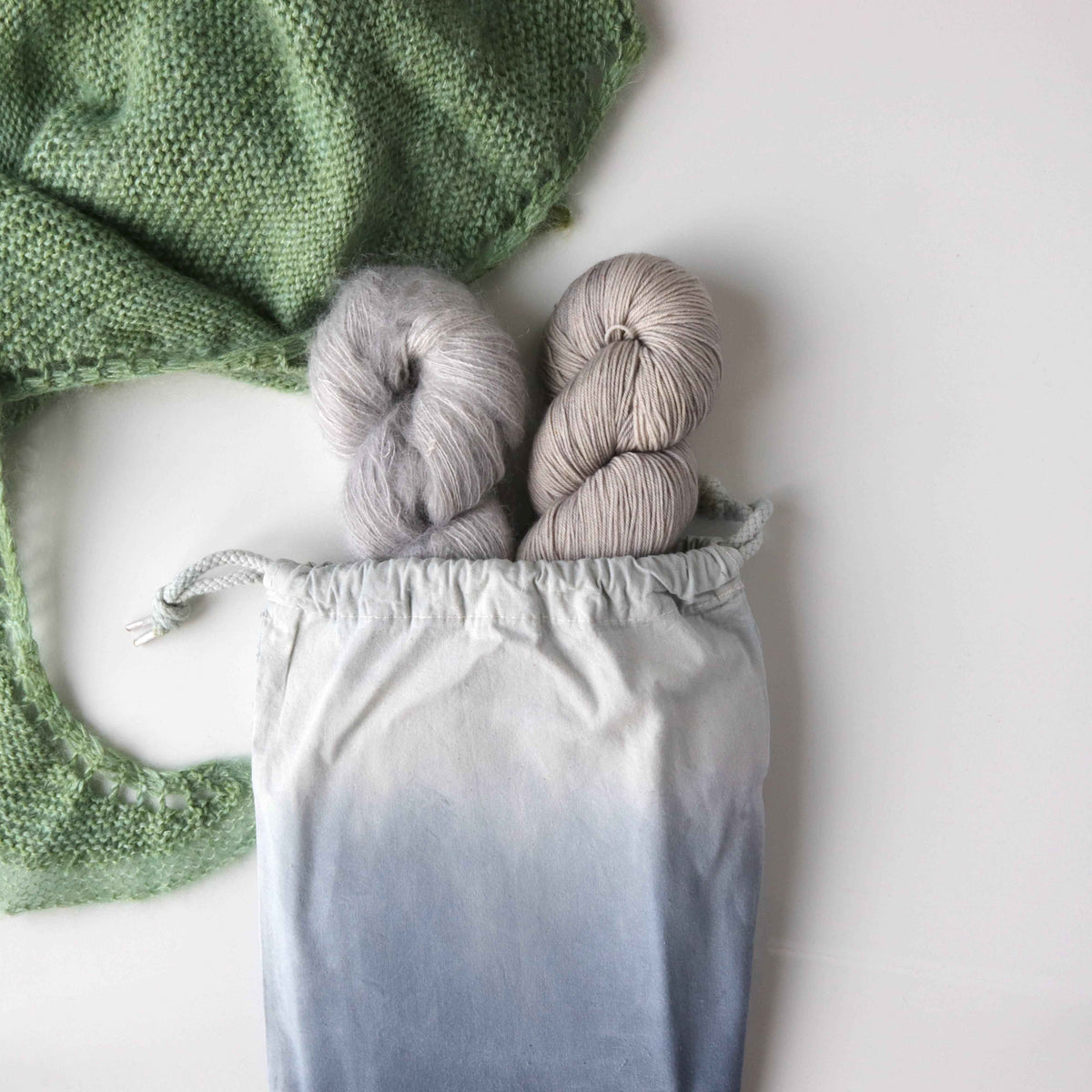 Snow Can Wait Shawl KIT - Nuage-La Cave à Laine