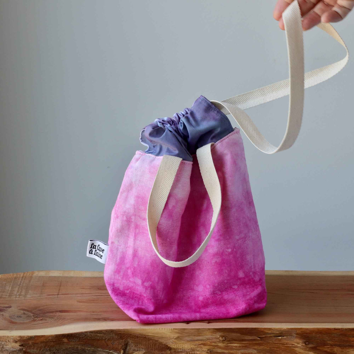 Aquarelle Project Bag, Ribbon - Hand-Dyed Organic Cotton, Fucsia Bobbles - END OF COLLECTION-La Cave à Laine