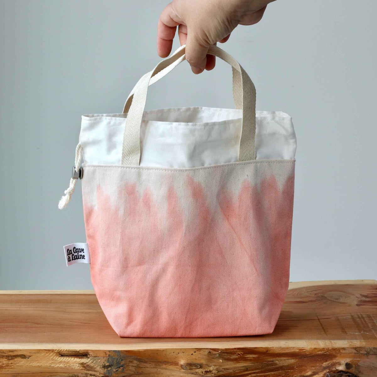 Aquarelle Project Bag - Hand-Dyed Organic Cotton, Rosso Salmone-La Cave à Laine