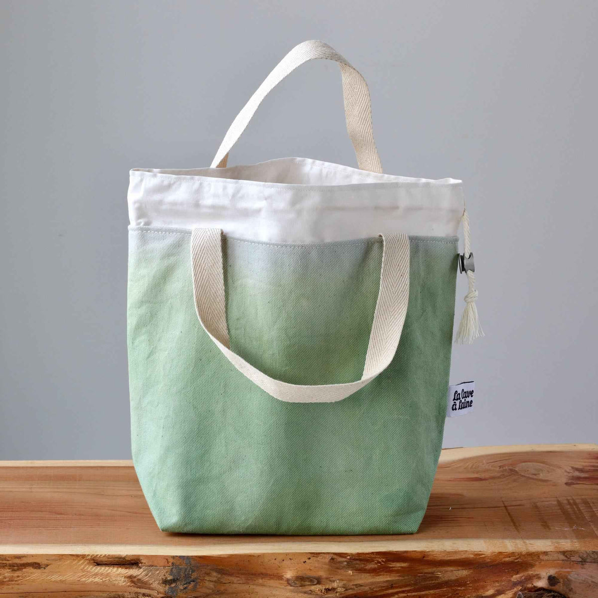 Aquarelle Project Bag - Hand-Dyed Organic Cotton, Verde Carciofo-La Cave à Laine