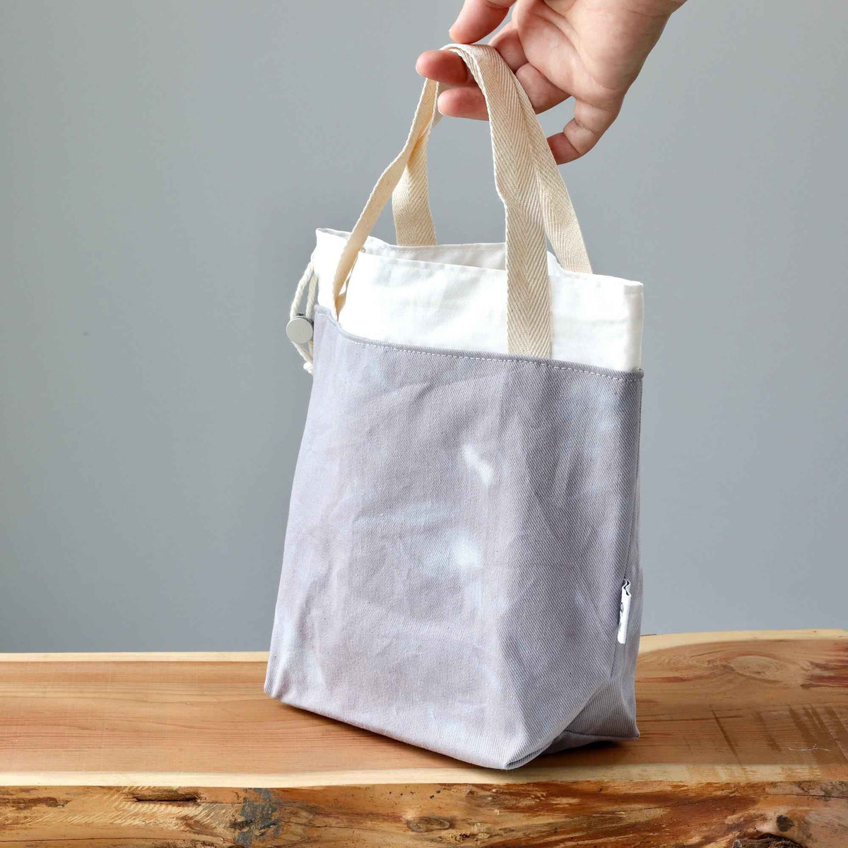 Aquarelle Project Bag - Hand-Dyed Organic Cotton, Grigio Cielo-La Cave à Laine