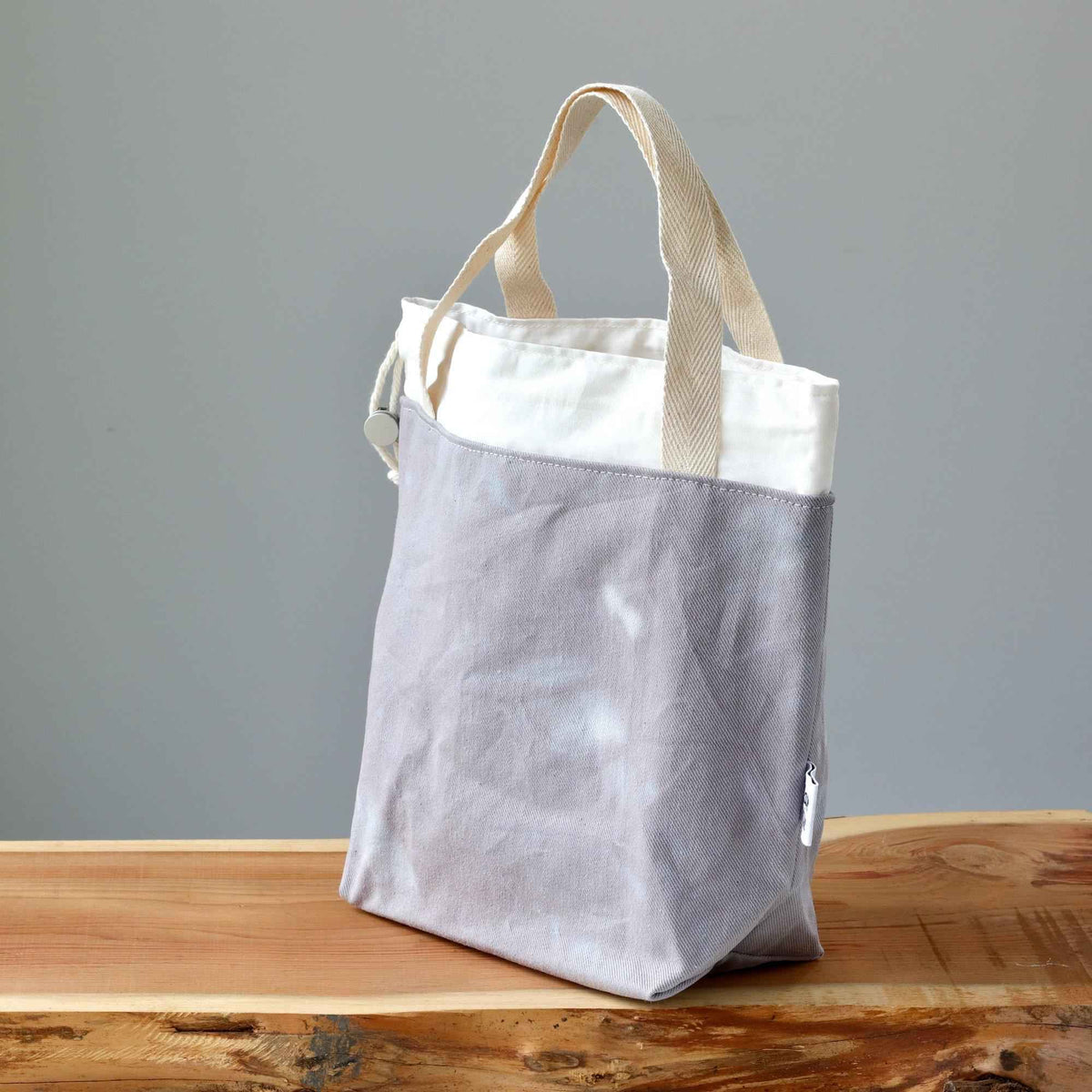 Aquarelle Project Bag - Hand-Dyed Organic Cotton, Grigio Cielo-La Cave à Laine