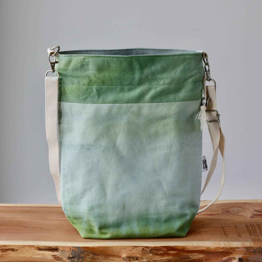 Aquarelle Project Bag - Hand-Dyed Organic Cotton, Crossbody: Bicolour Verde Scuro - END OF COLLECTION-La Cave à Laine