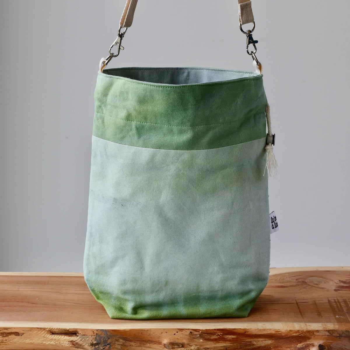 Aquarelle Project Bag - Hand-Dyed Organic Cotton, Crossbody: Bicolour Verde Scuro - END OF COLLECTION-La Cave à Laine