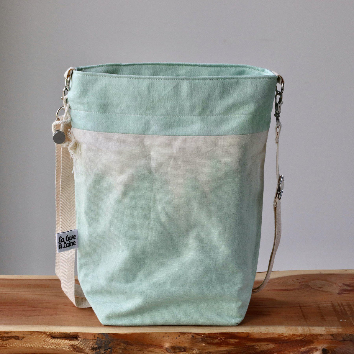 Aquarelle Project Bag - Hand-Dyed Organic Cotton, Crossbody: Bicolour Verde Chiaro-La Cave à Laine