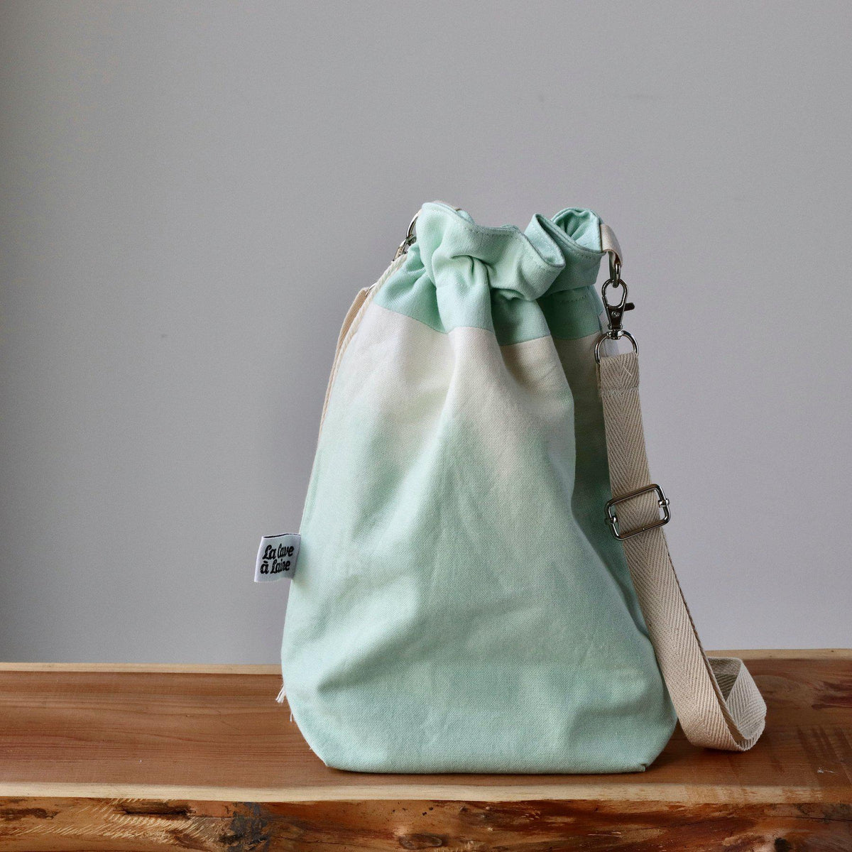 Aquarelle Project Bag - Hand-Dyed Organic Cotton, Crossbody: Bicolour Verde Chiaro-La Cave à Laine