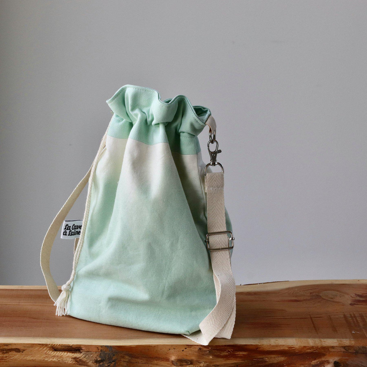 Aquarelle Project Bag - Hand-Dyed Organic Cotton, Crossbody: Bicolour Verde Chiaro-La Cave à Laine