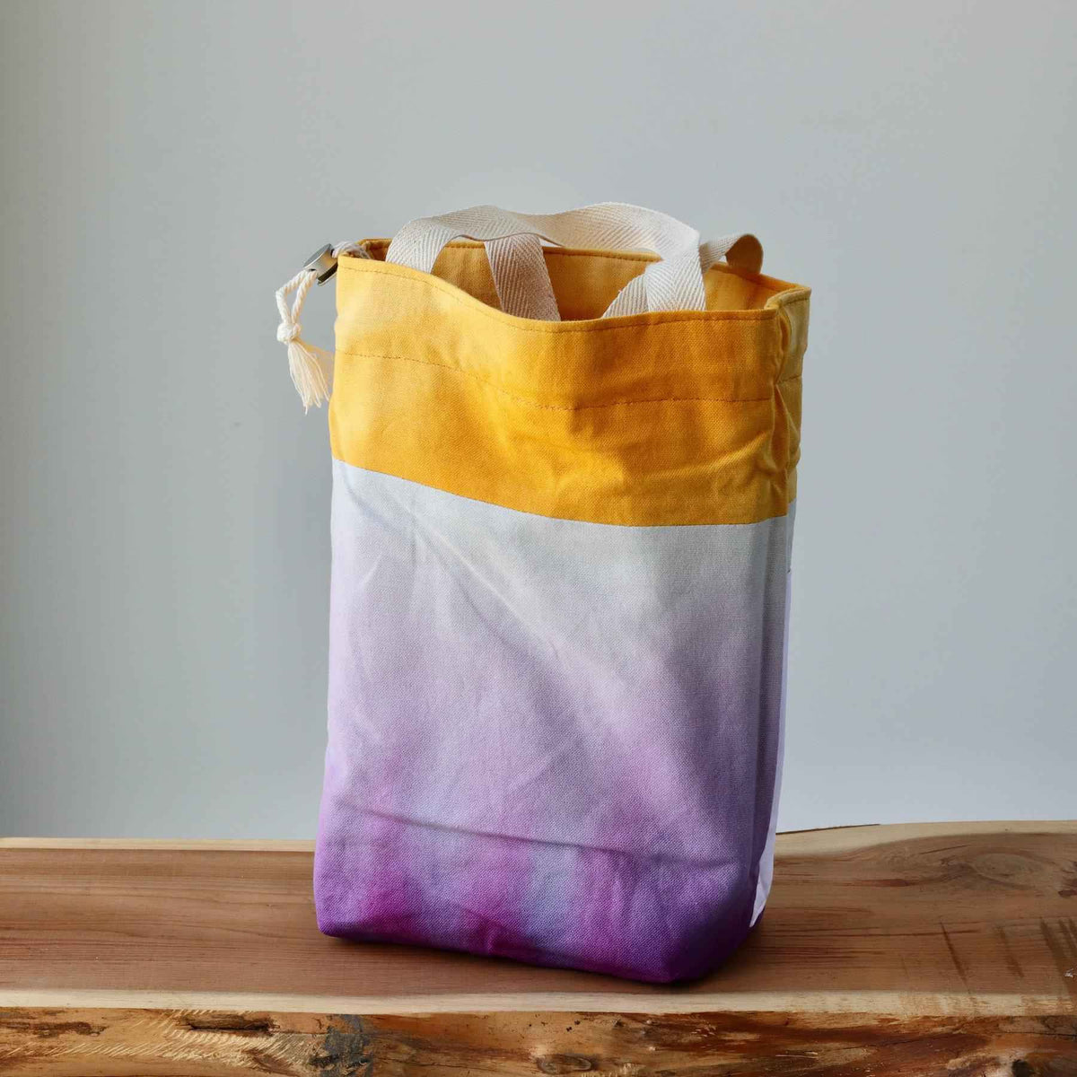 Aquarelle Project Bag - Hand-Dyed Organic Cotton, Bicolour: Giallo e Viola-La Cave à Laine