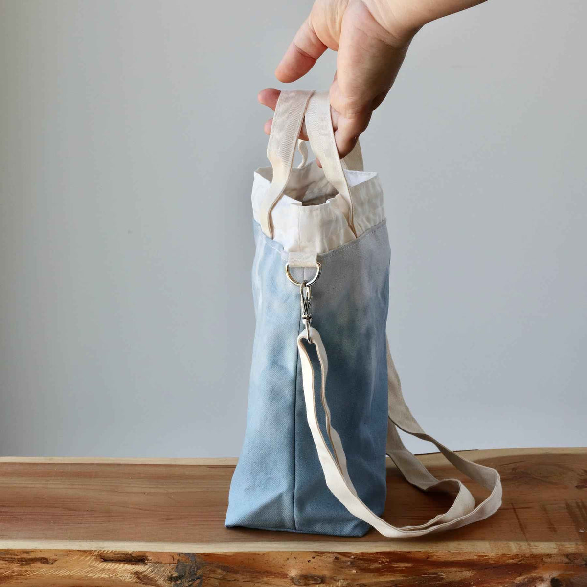 Aquarelle Project Bag - Hand-Dyed Organic Cotton, Crossbody, Blu Tempesta-La Cave à Laine