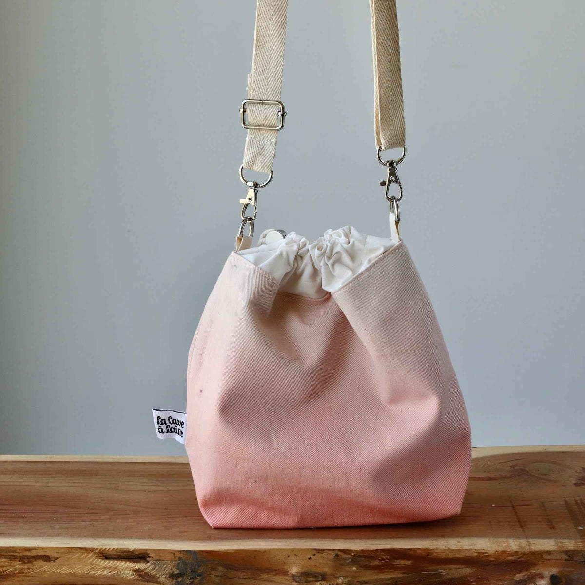 Aquarelle Project Bag - Hand-Dyed Organic Cotton, Crossbody, Rosso Salmone-La Cave à Laine