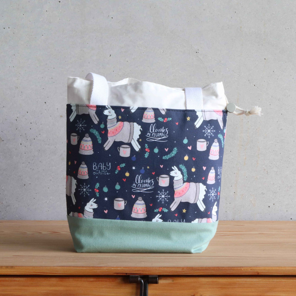 Llama Project Bag - Long Handles - Green and White-La Cave à Laine