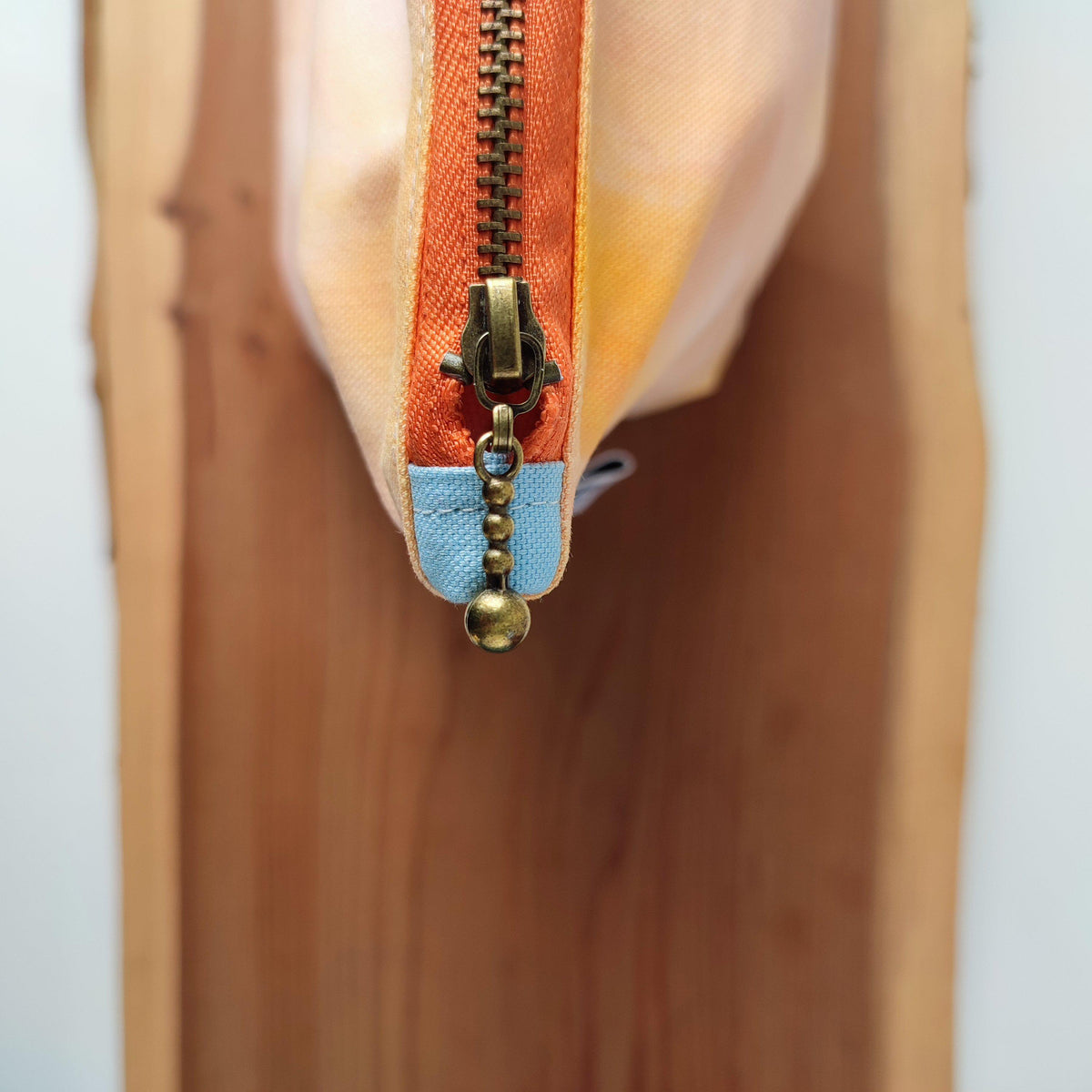 Handcrafted Canvas Bag - Wristlet Sicilia - Papaya-La Cave à Laine