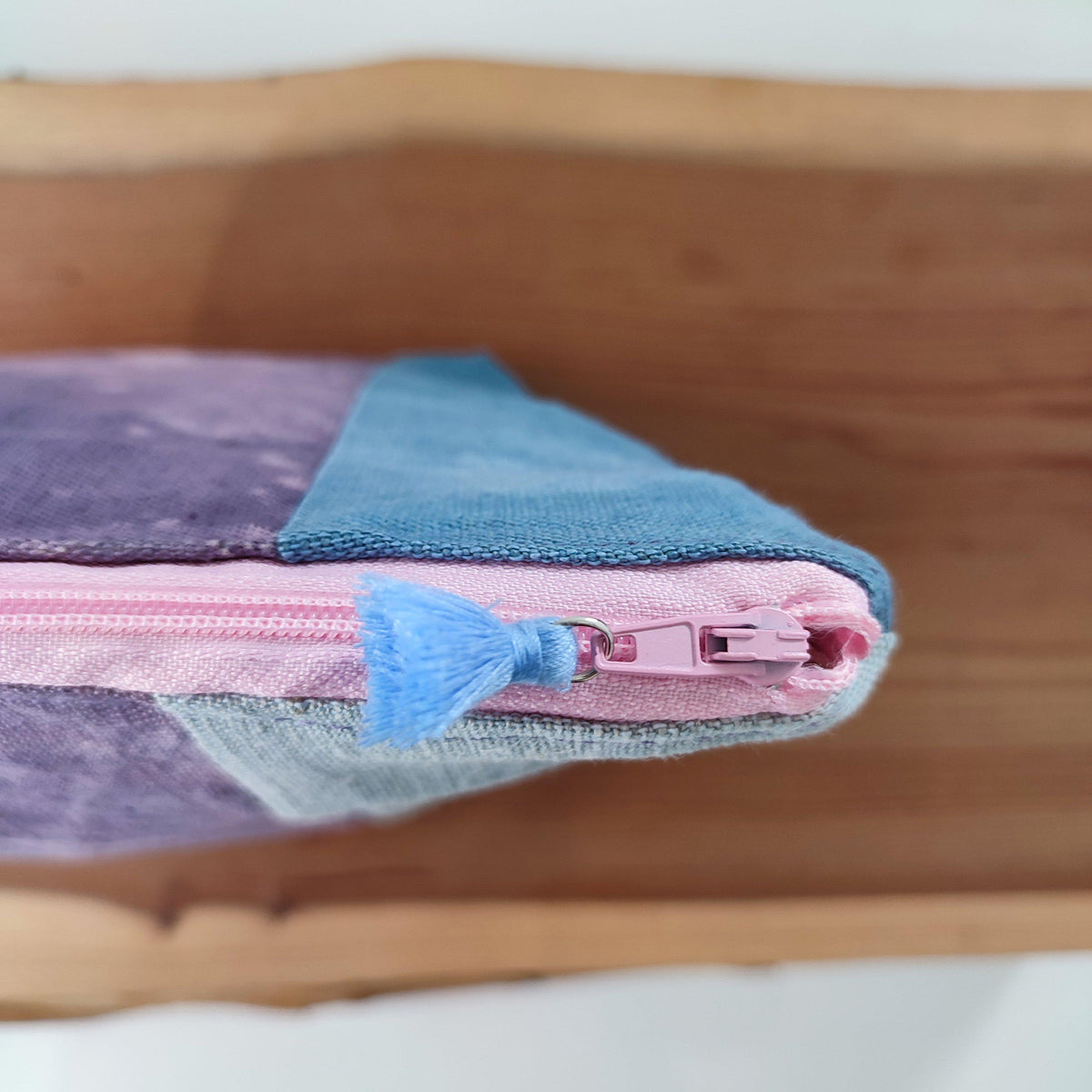 Handcrafted Canvas Bag - Linen Zipper - Viola e Azzurro-La Cave à Laine