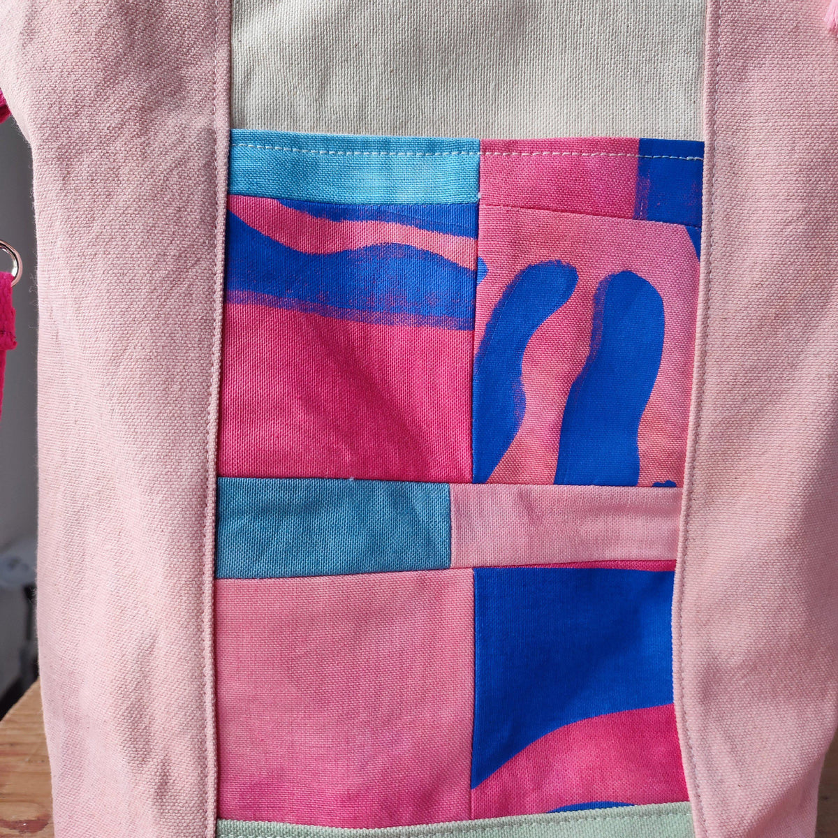 Patchwork Tote - Handcrafted and Hand-Printed Crossbody Bag with Zipper-La Cave à Laine