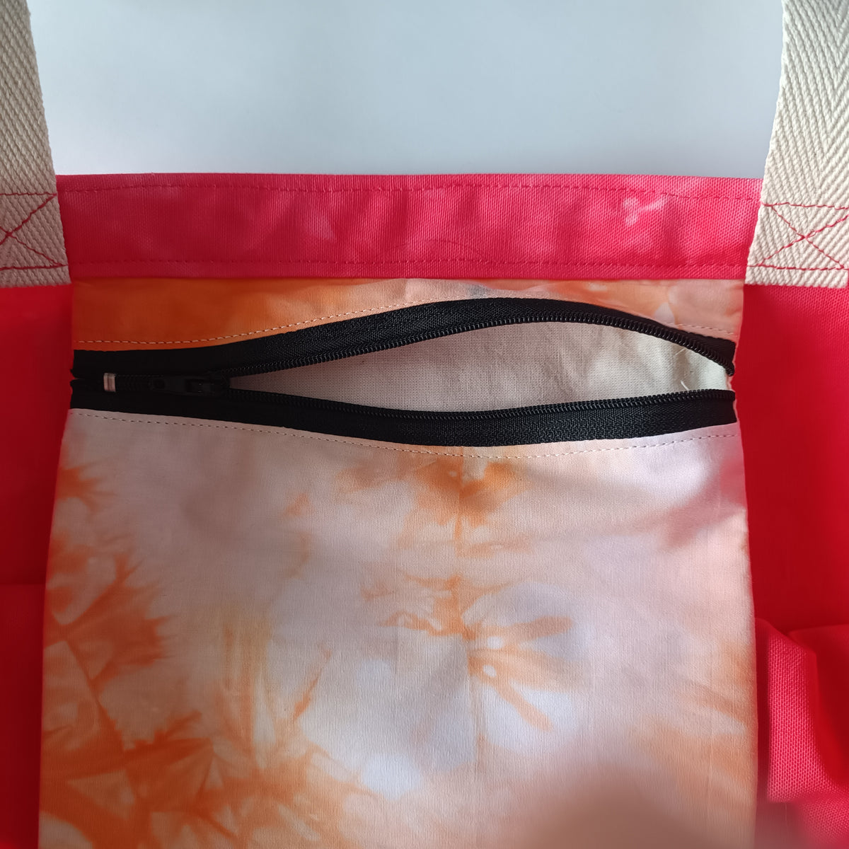 Resist Big Bag - Red-La Cave à Laine