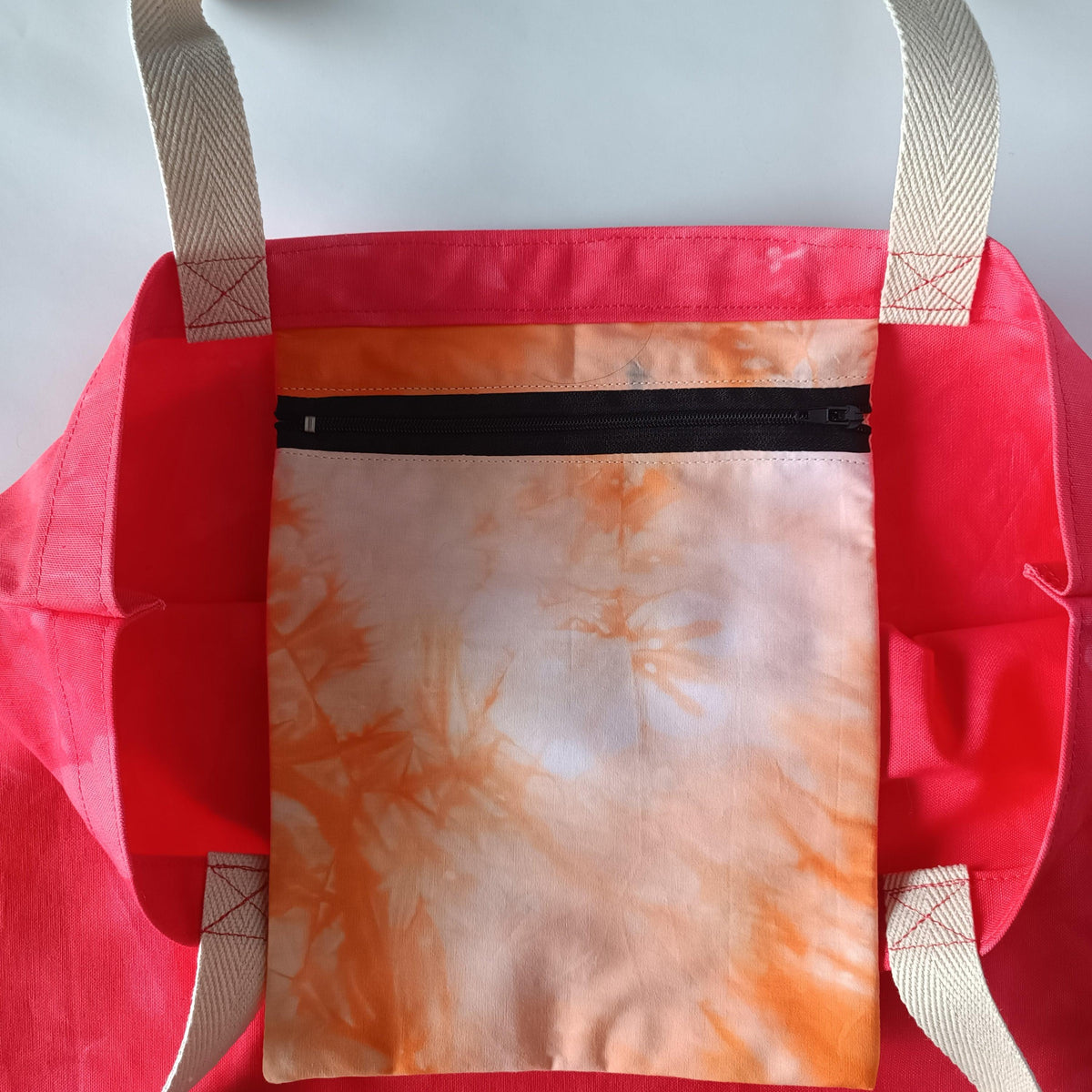 Resist Big Bag - Red-La Cave à Laine