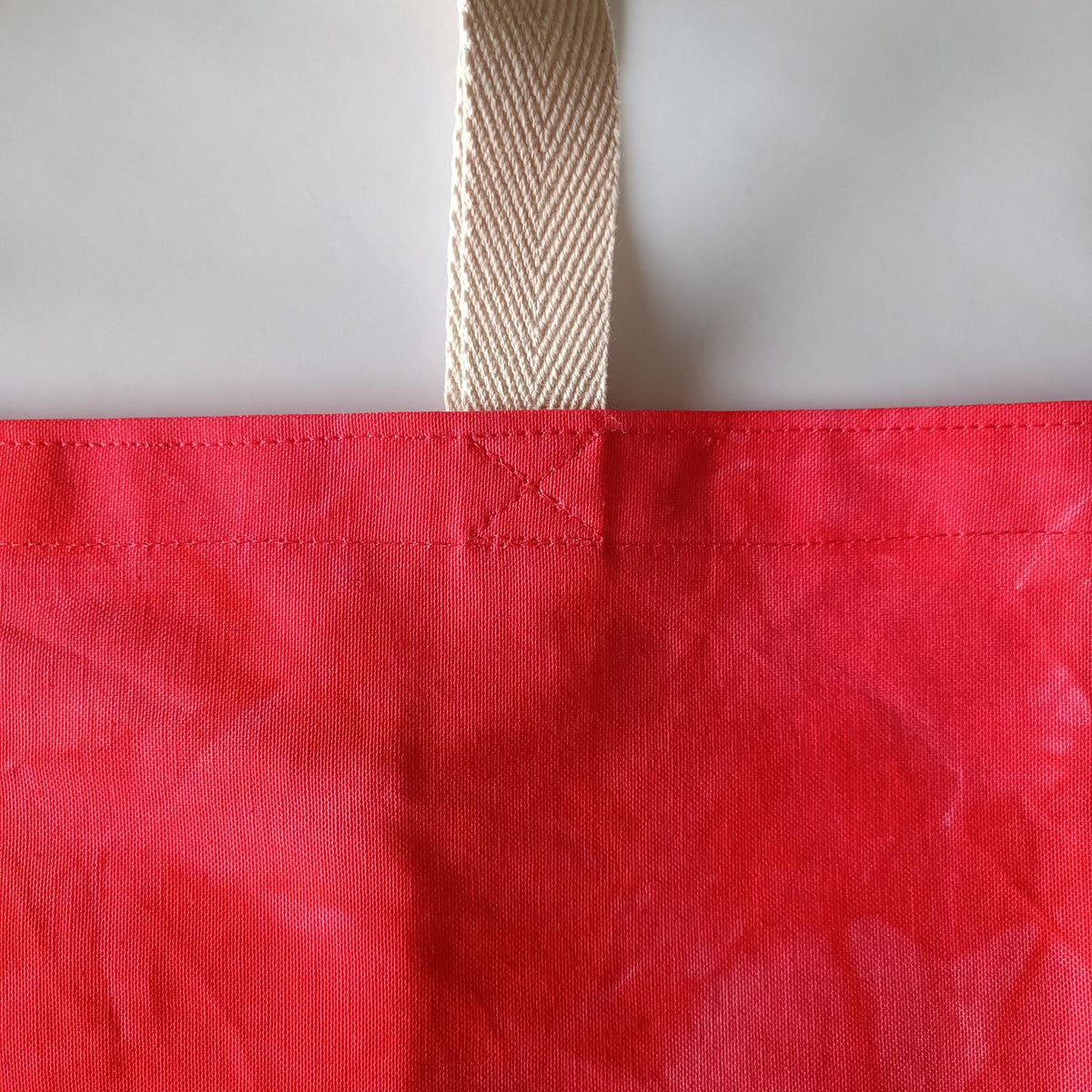 Resist Big Bag - Red-La Cave à Laine
