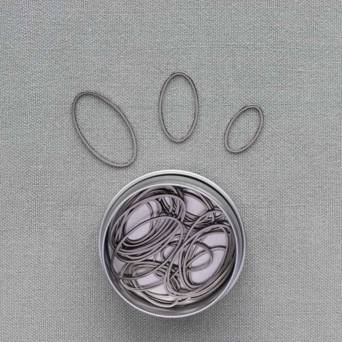 30 Stitch Markers - Oval Mix Silver-La Cave à Laine