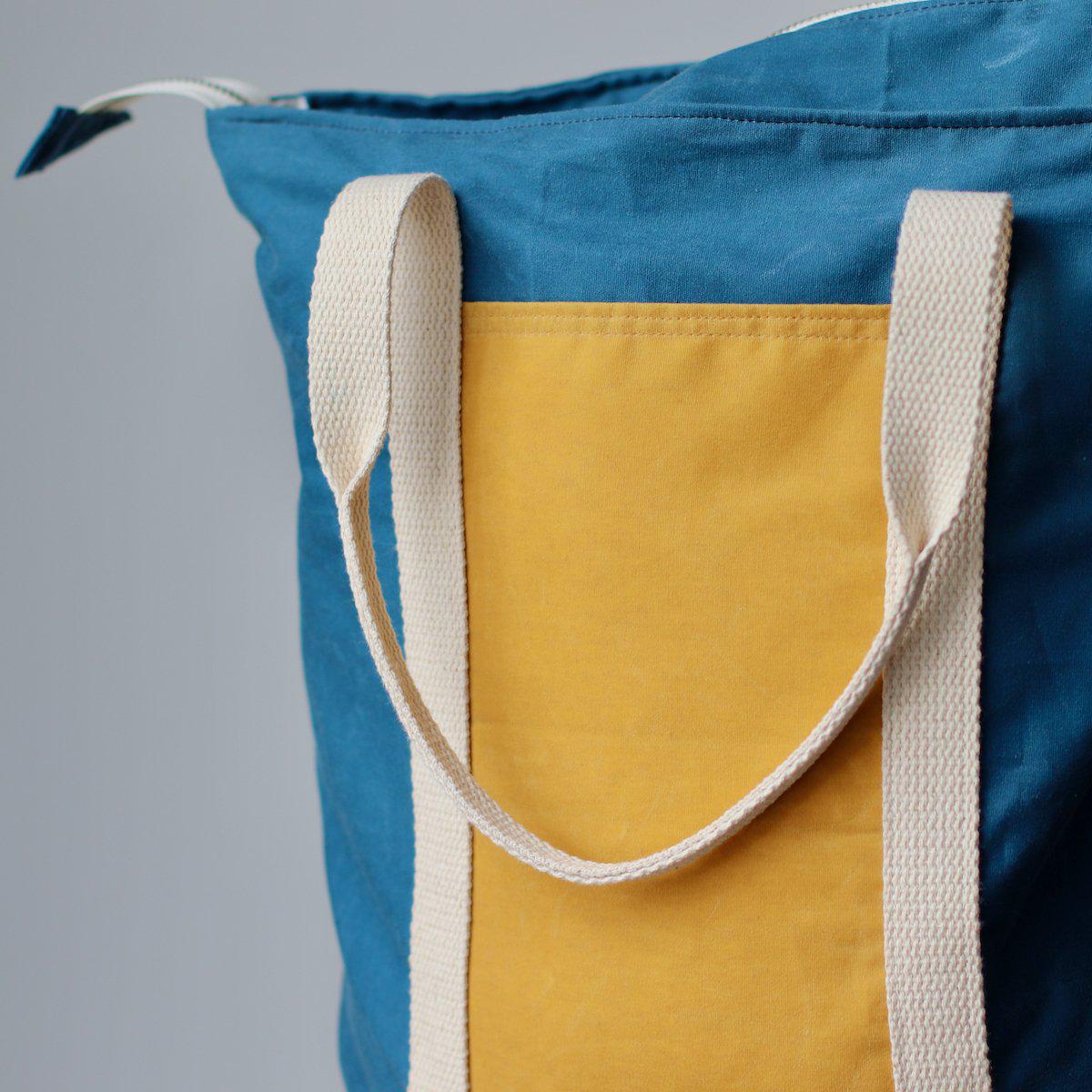 BackPack - Candy Candy Blue-La Cave à Laine