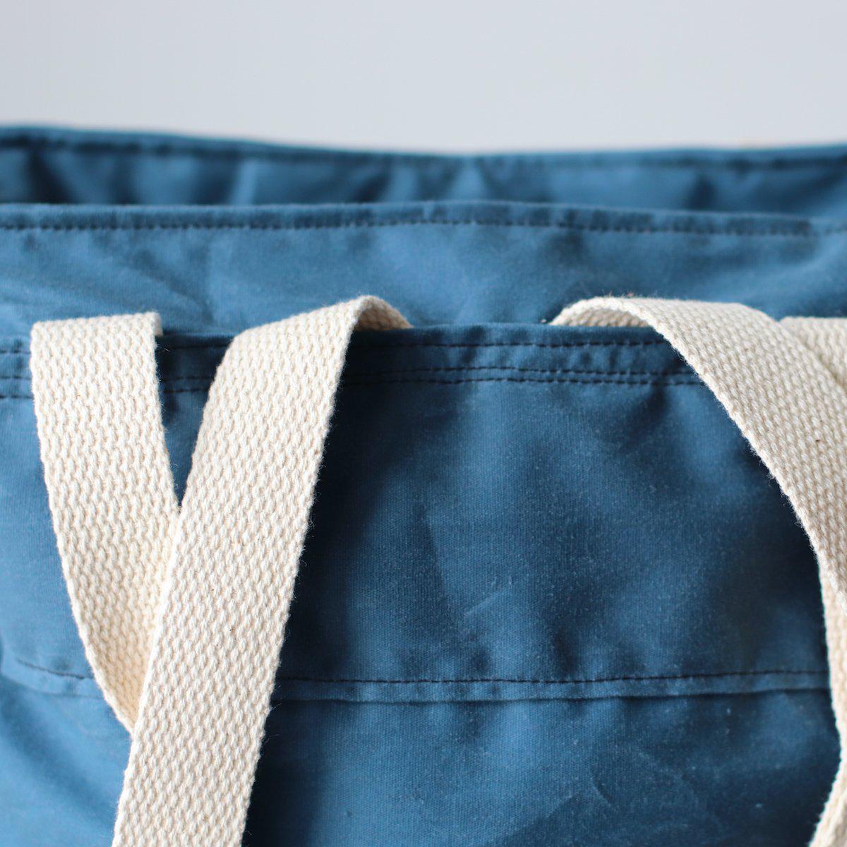 BackPack - Candy Candy Blue-La Cave à Laine