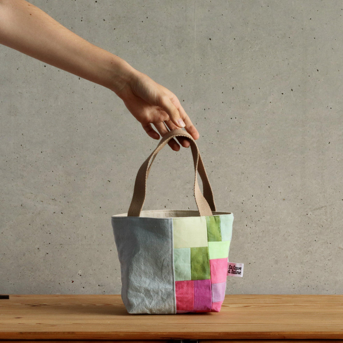 Handcrafted Canvas Bag - Hand-dyed and Patchwork Gioia - Pink and Green-La Cave à Laine